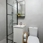 شقة Lunga 16 2 *