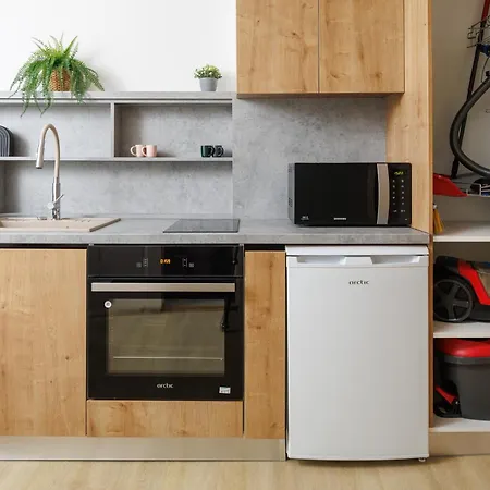 Lunga 16 2 아파트